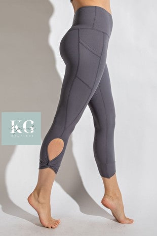 Mona Leggings (not color shown)
